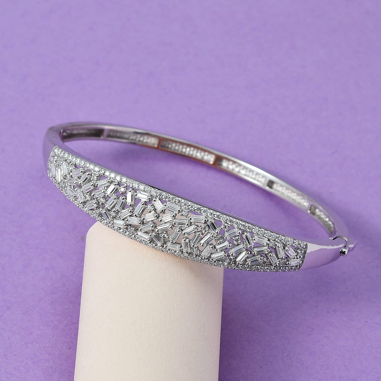 Rhodium Over Sterling Silver Diamond-cut 10.25mm Hinged