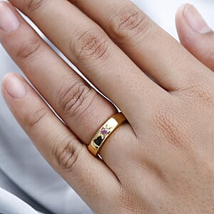 Orissa Rhodolite Garnet Solitaire Celestial Star Band Ring in Vermeil Yellow Gold Over Sterling Silver (Size 5.0) 0.05 ctw