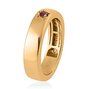 Orissa Rhodolite Garnet Solitaire Celestial Star Band Ring in Vermeil Yellow Gold Over Sterling Silver (Size 5.0) 0.05 ctw