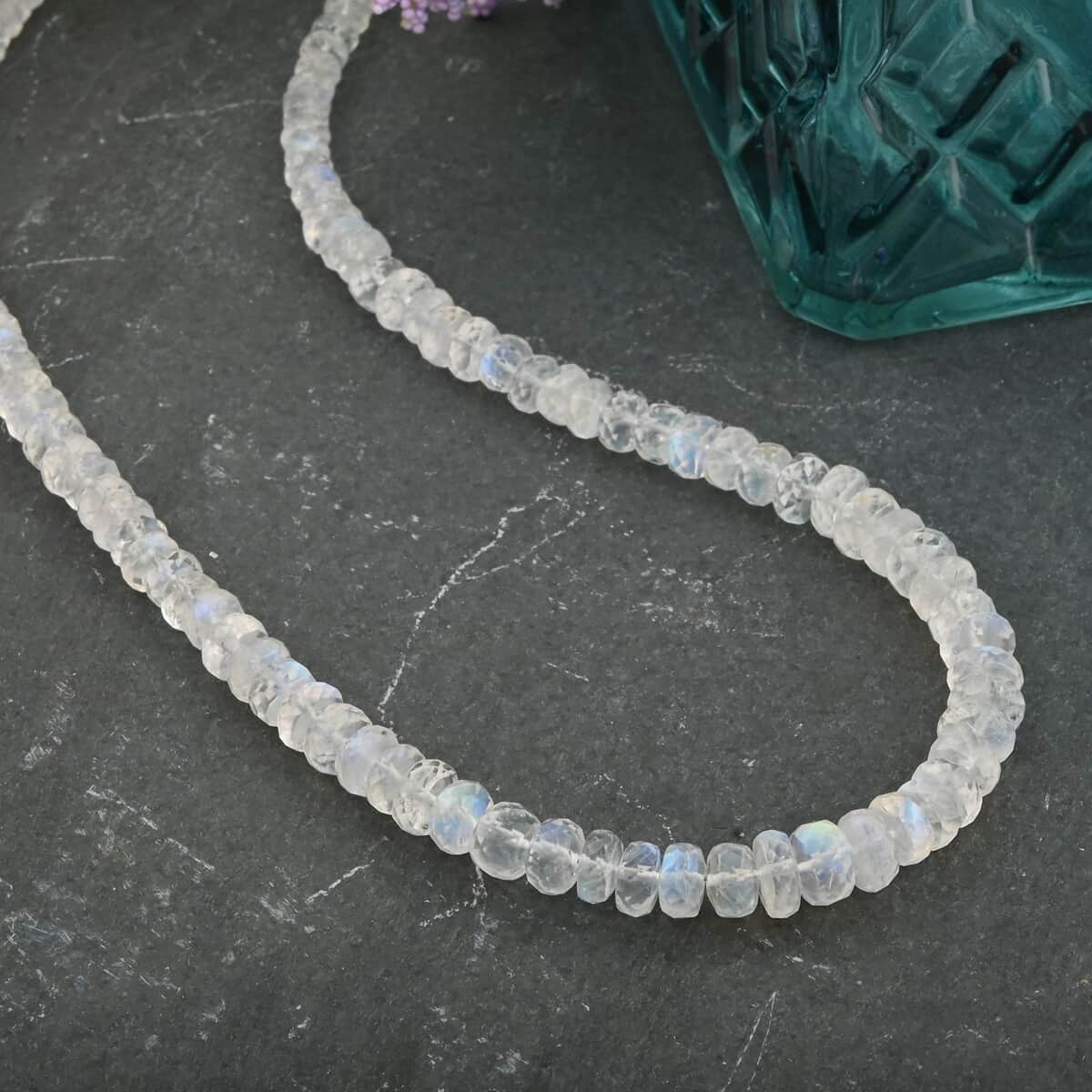 Certified & Appraised Iliana 18K Yellow Gold AAAA Premium Rainbow Moonstone Beaded Necklace (18 Inches) 85.00 ctw image number 1