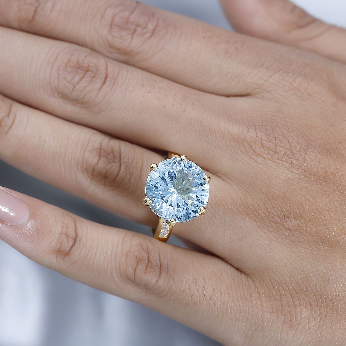 D'Joy Millennium Cut Sky Blue Topaz Ring, White Zircon Accent Ring in Vermeil YG Over Sterling Silver, Blue Topaz Jewelry, Gifts For Her 12.50 ctw (Size 8.0) image number 2