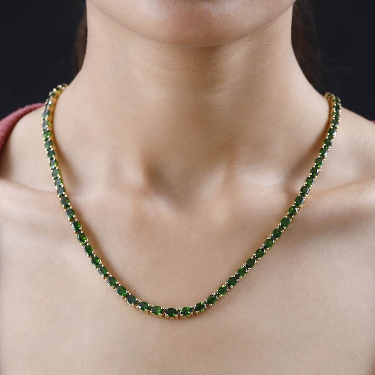 Chrome Diopside Tennis Necklace 18 Inches in Vermeil Yellow Gold Over Sterling Silver 33.00 ctw image number 2