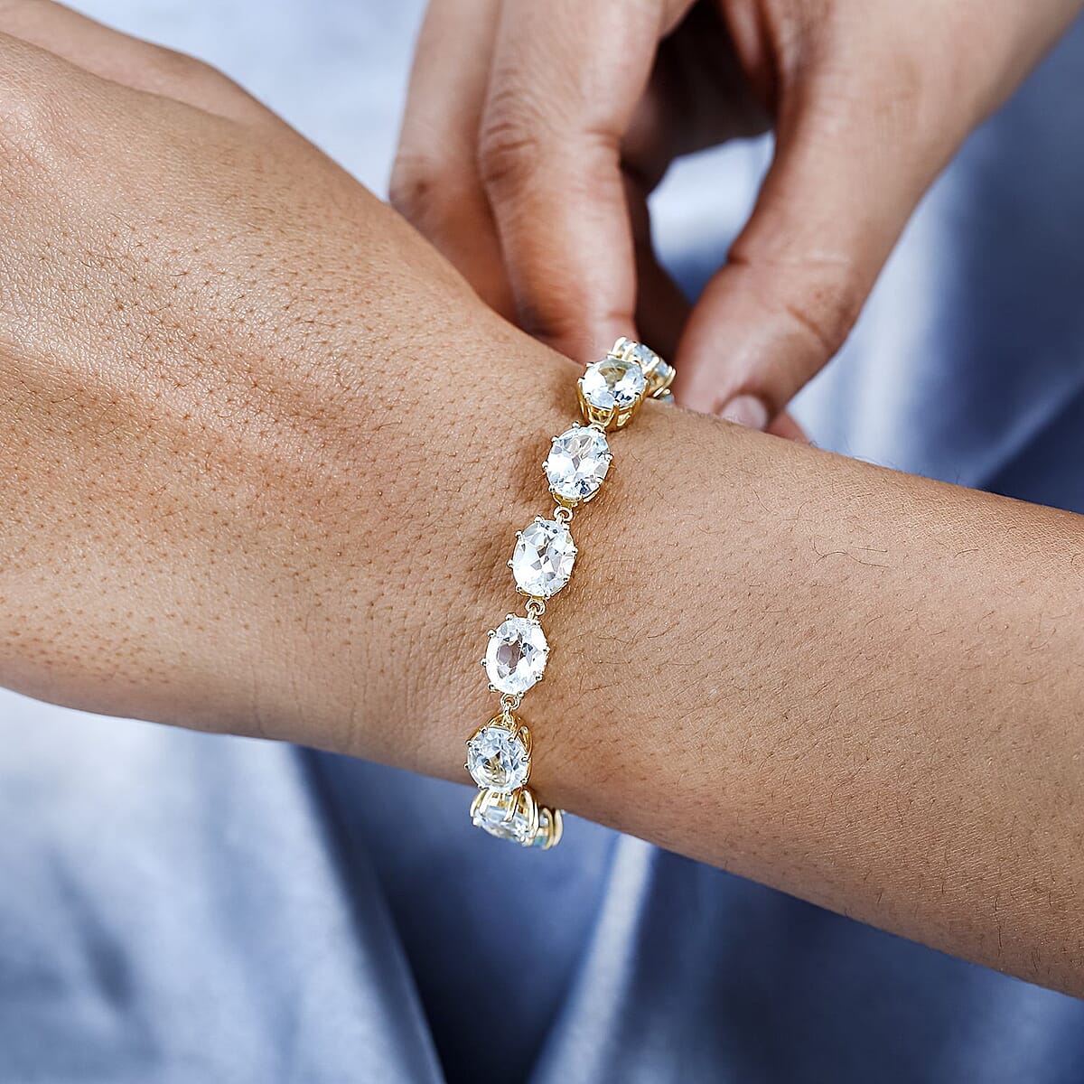 Sky Blue Topaz Bracelet in Vermeil Yellow Gold Over Sterling Silver (6.50 In) 29.25 ctw image number 2