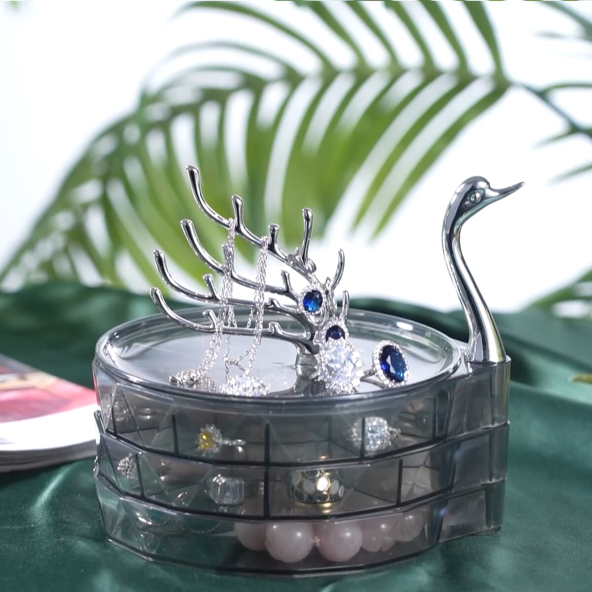 Gray Color Swan Shaped 3 Layer Scratch Resistant Jewelry Box For Bracelet Earrings Necklace Pendant Rings (6.7x6.1x2.8) image number 1