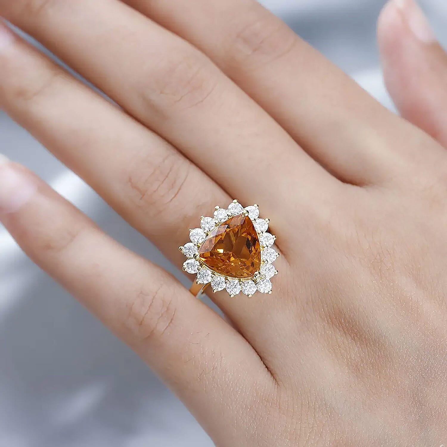 Premium Serra Gaucha Citrine and Moissanite Halo Ring in Vermeil Yellow Gold Over Sterling Silver (Size 10.0) 6.50 ctw