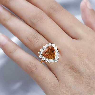 Premium Serra Gaucha Citrine and Moissanite Halo Ring in Vermeil Yellow Gold Over Sterling Silver (Size 10.0) 6.50 ctw