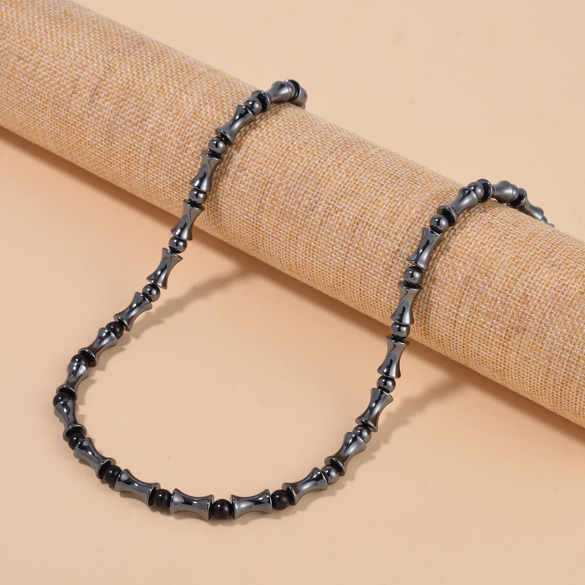 Shungite and Hematite 307.35 ctw Beaded Necklace in Silvertone 20 Inches image number 1