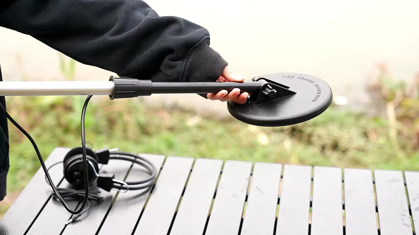 Underground Metal Detector with Headphone, Adjustable Height, Detection Indicator Alert (Two Option Modes- Disc and all Metal)