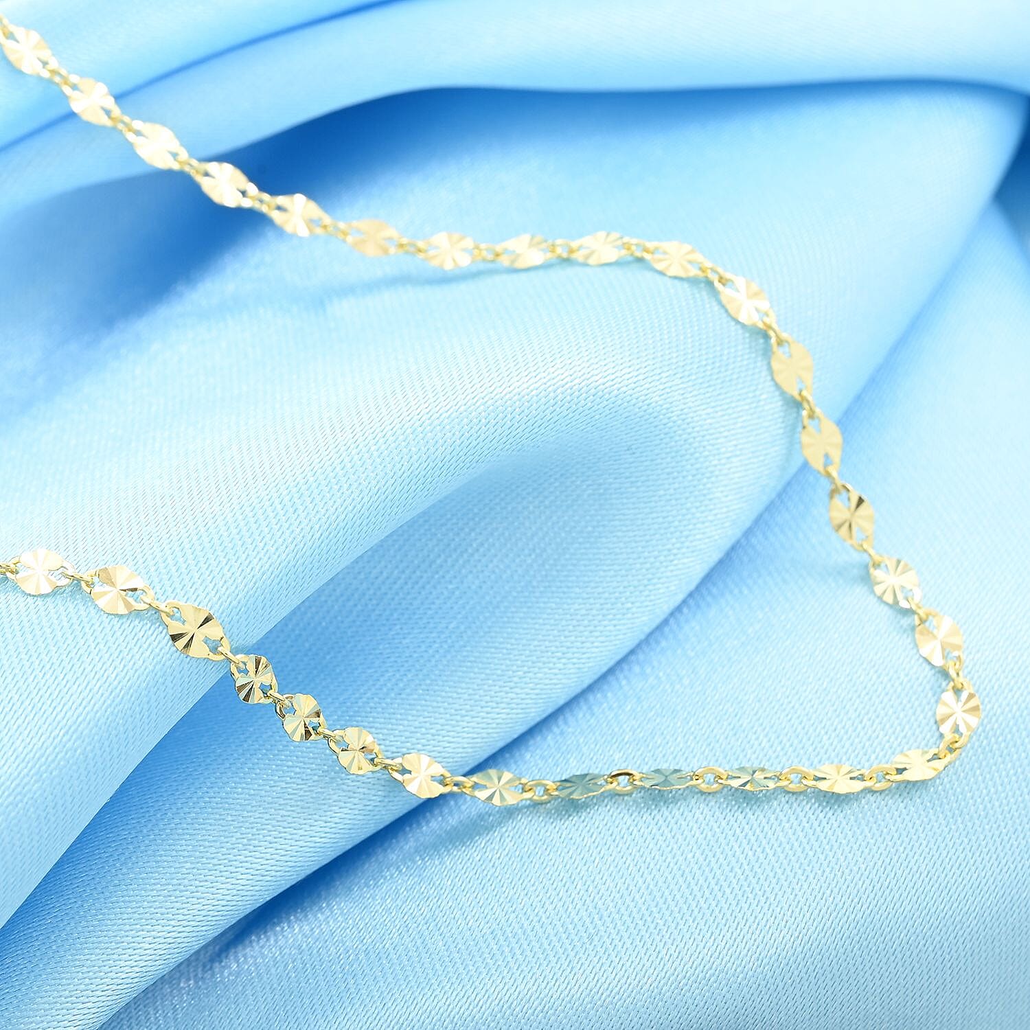 Diamond-cut Petali Italian 14K Yellow Gold Chain Necklace 20 Inches 2.20 Grams