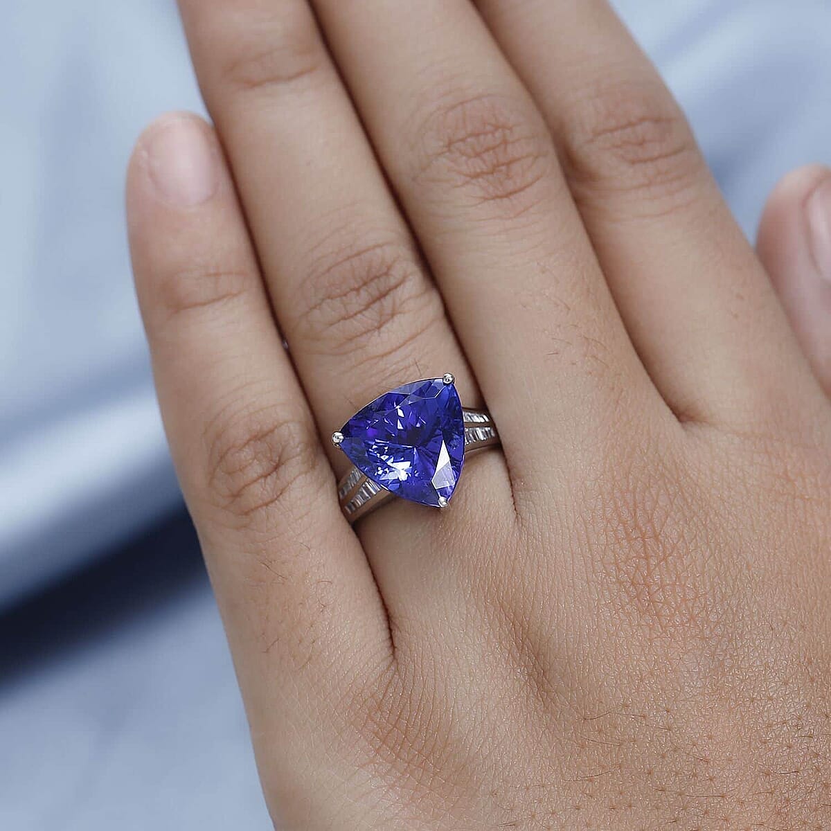 Rhapsody 950 Platinum AAAA Tanzanite and E-F VS2 Diamond Ring (Size 9.0) 6.70 Grams 7.90 ctw image number 2