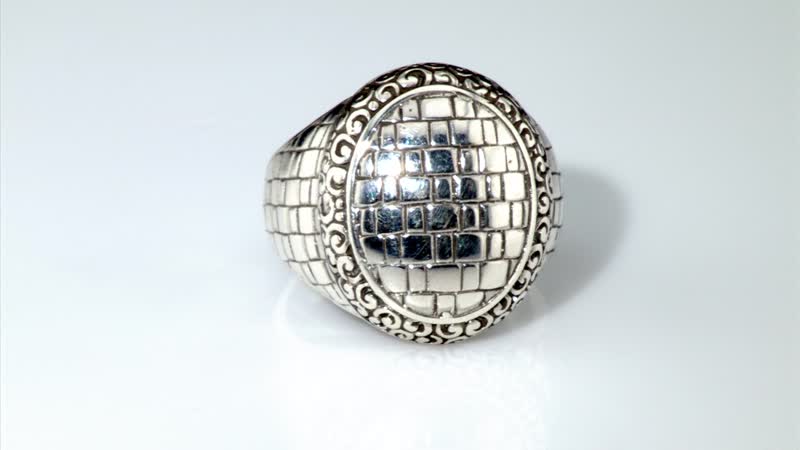 Doorbuster Bali Legacy Sterling Silver Ring (7.25 In) (Size 9.0) (11.85 g)