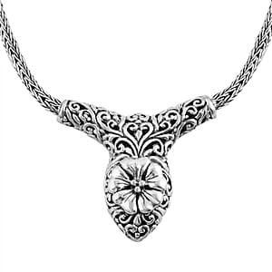Bali Legacy Sterling Silver Flower Necklace 22-23 Inches 26.50 Grams