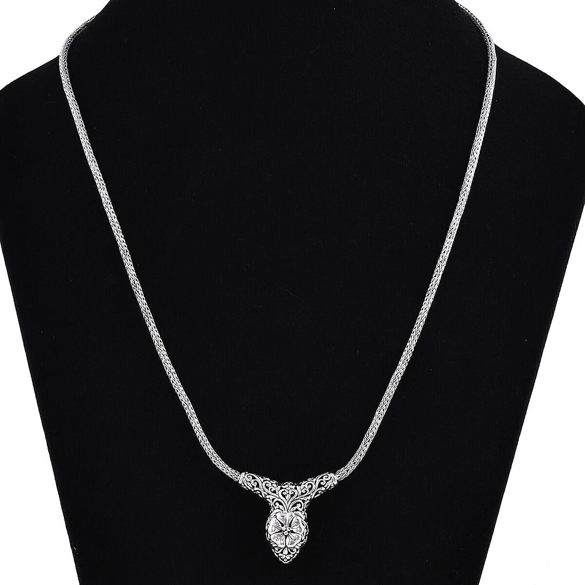 Bali Legacy Sterling Silver Flower Necklace 22-23 Inches 26.50 Grams image number 2
