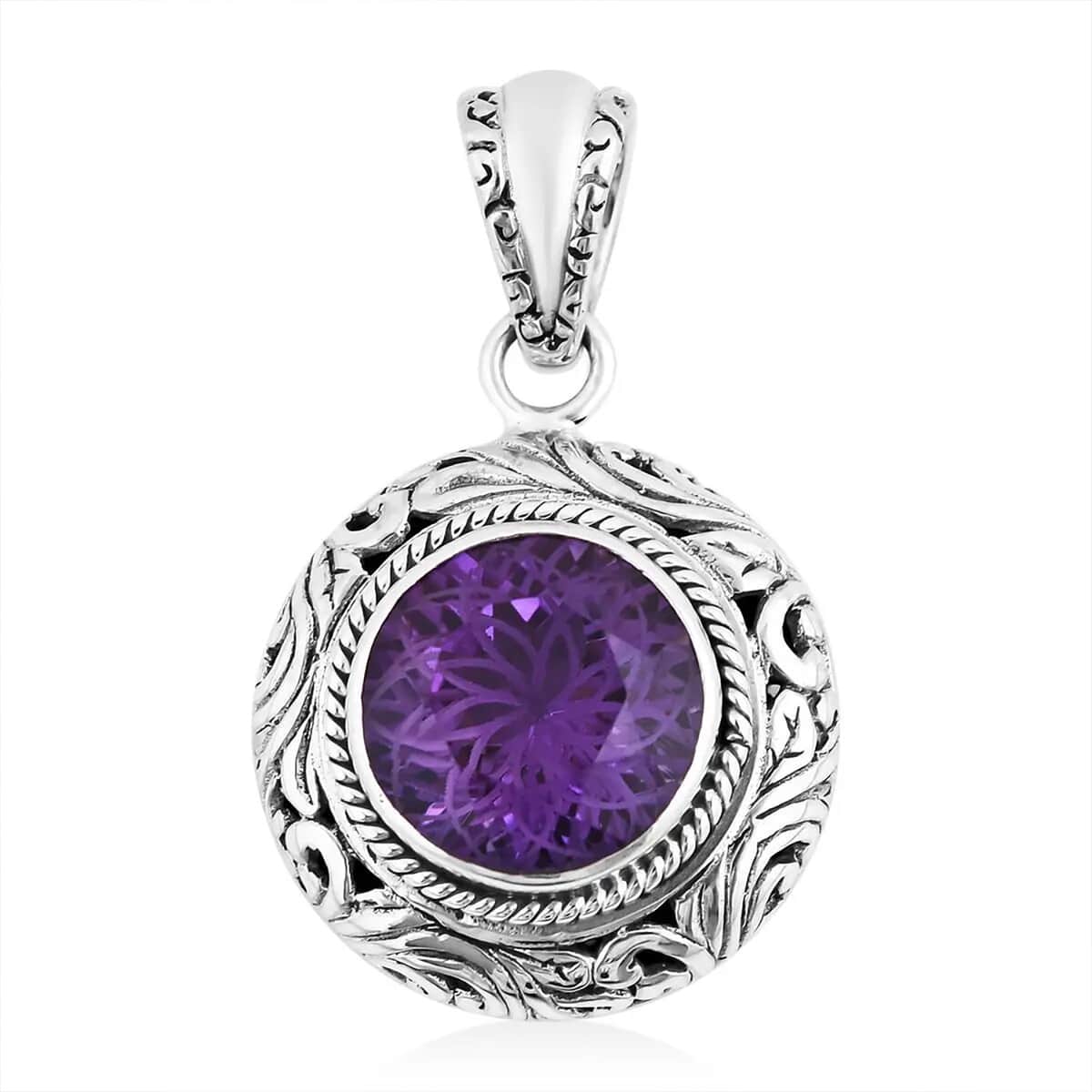 Bali Legacy African Amethyst 6.15 ctw Pendant in Sterling Silver image number 0