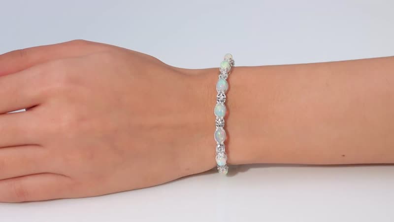 Premium Ethiopian Welo Opal Bracelet in Platinum Over Sterling Silver (7.25 In) 8.40 ctw