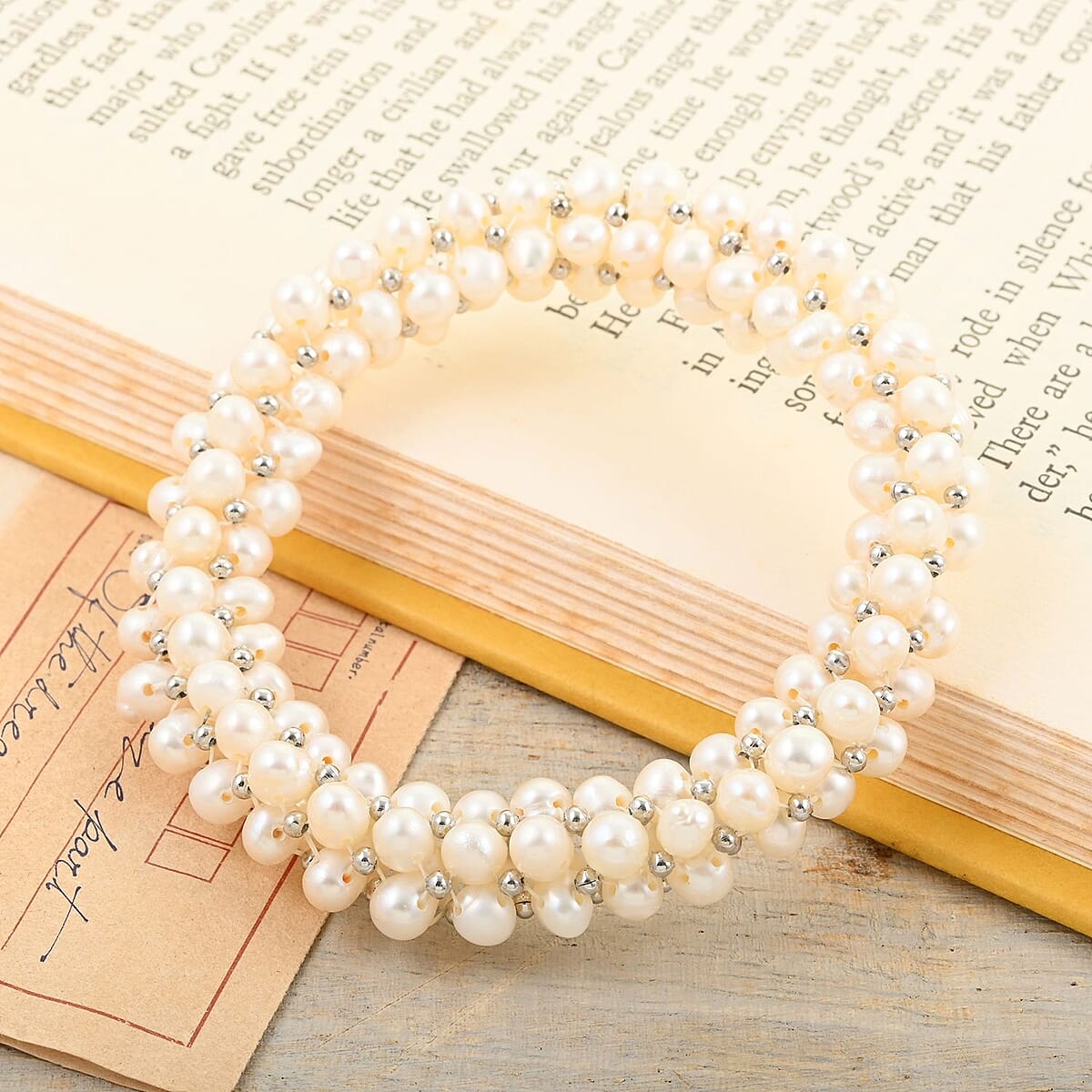 Freshwater Pearl Stretch Bracelet image number 1