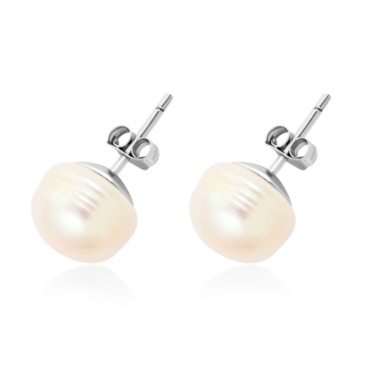 Freshwater Pearl Earrings in Sterling Silver image number 3