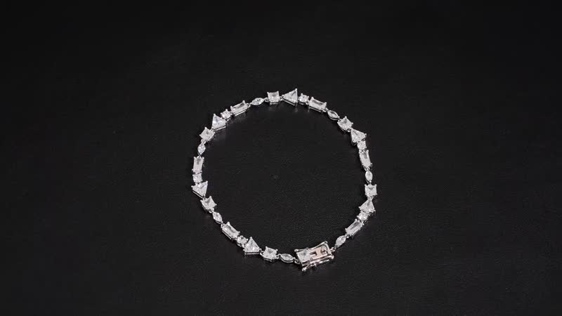Lustro Stella Finest CZ Bracelet in Rhodium Over Sterling Silver (8.00 In) 13.00 ctw