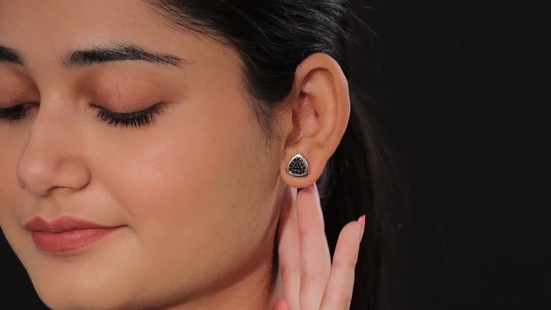 Thai Black Spinel Stud Earrings in Platinum Over Sterling Silver 0.75 ctw