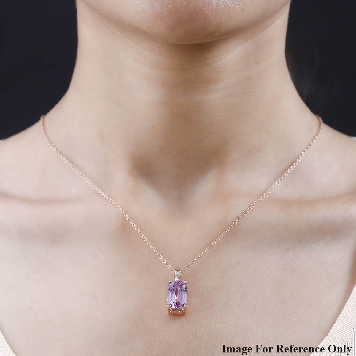 Luxoro 14K Rose Gold AAA Patroke Kunzite and G-H I3 Diamond Pendant 9.85 ctw image number 2