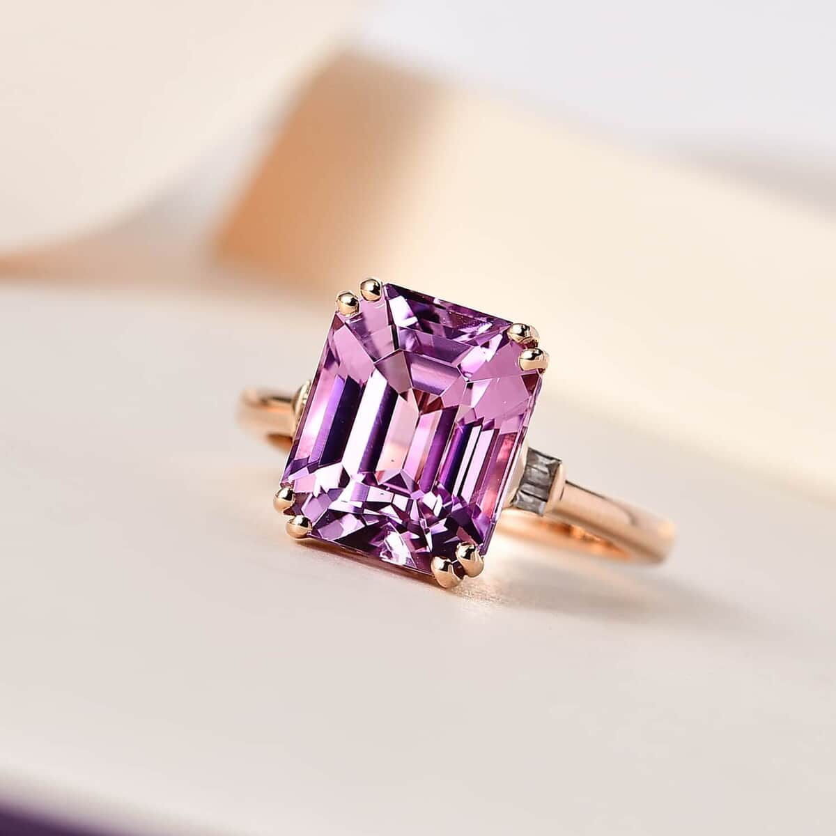 Luxoro 14K Rose Gold AAA Patroke Kunzite, Diamond (G-H, I1) Ring (Size 6.0) (4.70 g) 6.35 ctw image number 1