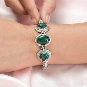 African Malachite Toggle Clasp Bracelet in Stainless Steel (7.00 In) 24.65 ctw