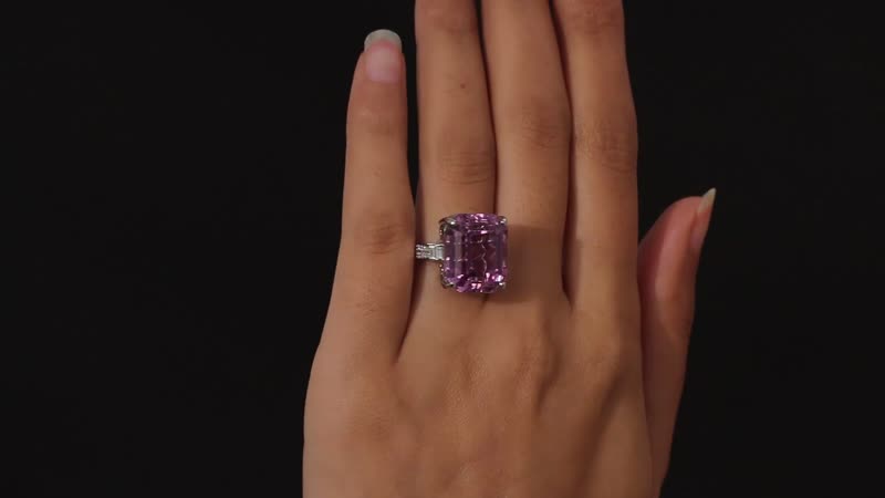 Certificate and Appraised Rhapsody 950 Platinum AAAA Patroke Kunzite, Diamond (E-F, VS2) (0.23 cts) Ring (Size 7.0) (10.30 g) 24.50 ctw