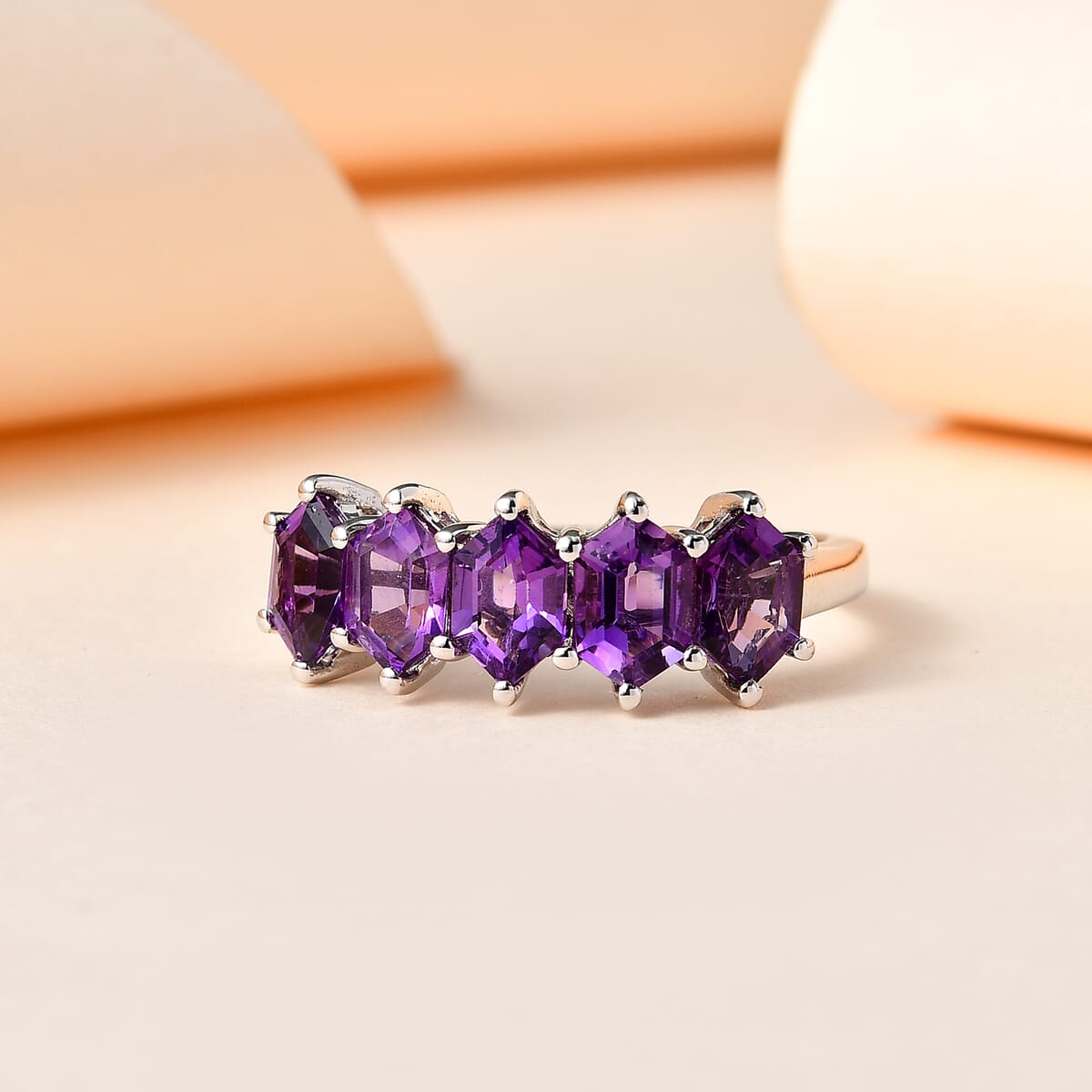 Premium Mashamba Amethyst 5 Stone Ring in Platinum Over Sterling Silver (Size 8.0) 2.90 ctw image number 1