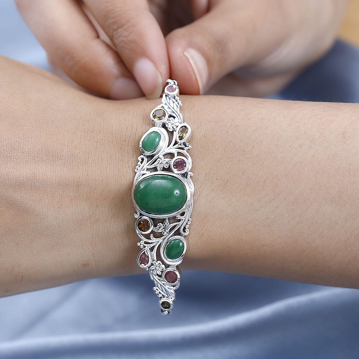 Green Jade (D) and Multi-Tourmaline Toggle Clasp Bracelet in Sterling Silver (6.50-8.0In) 14.40 ctw image number 2