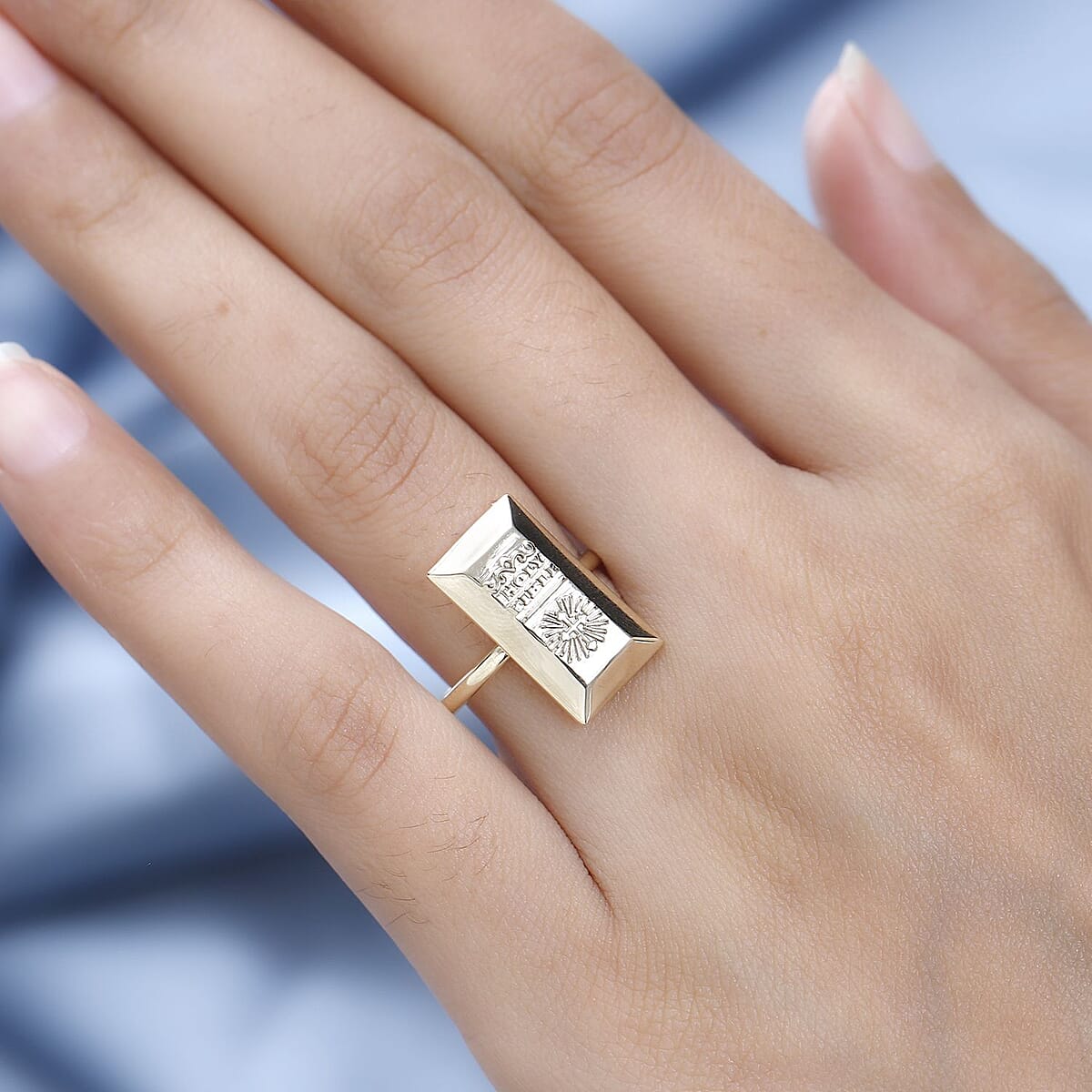 10K Yellow Gold Holy Bible Bar Ring (Size 7.0) 2.30 Grams image number 2