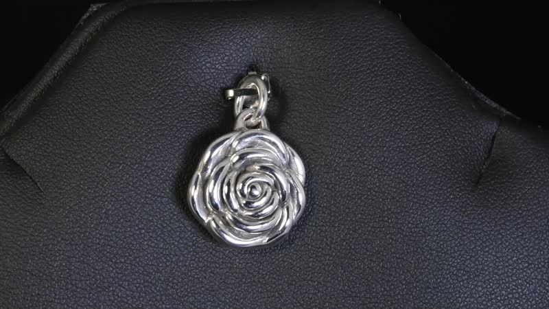 Rose Pendant without Chain in Sterling Silver 2.50 Grams