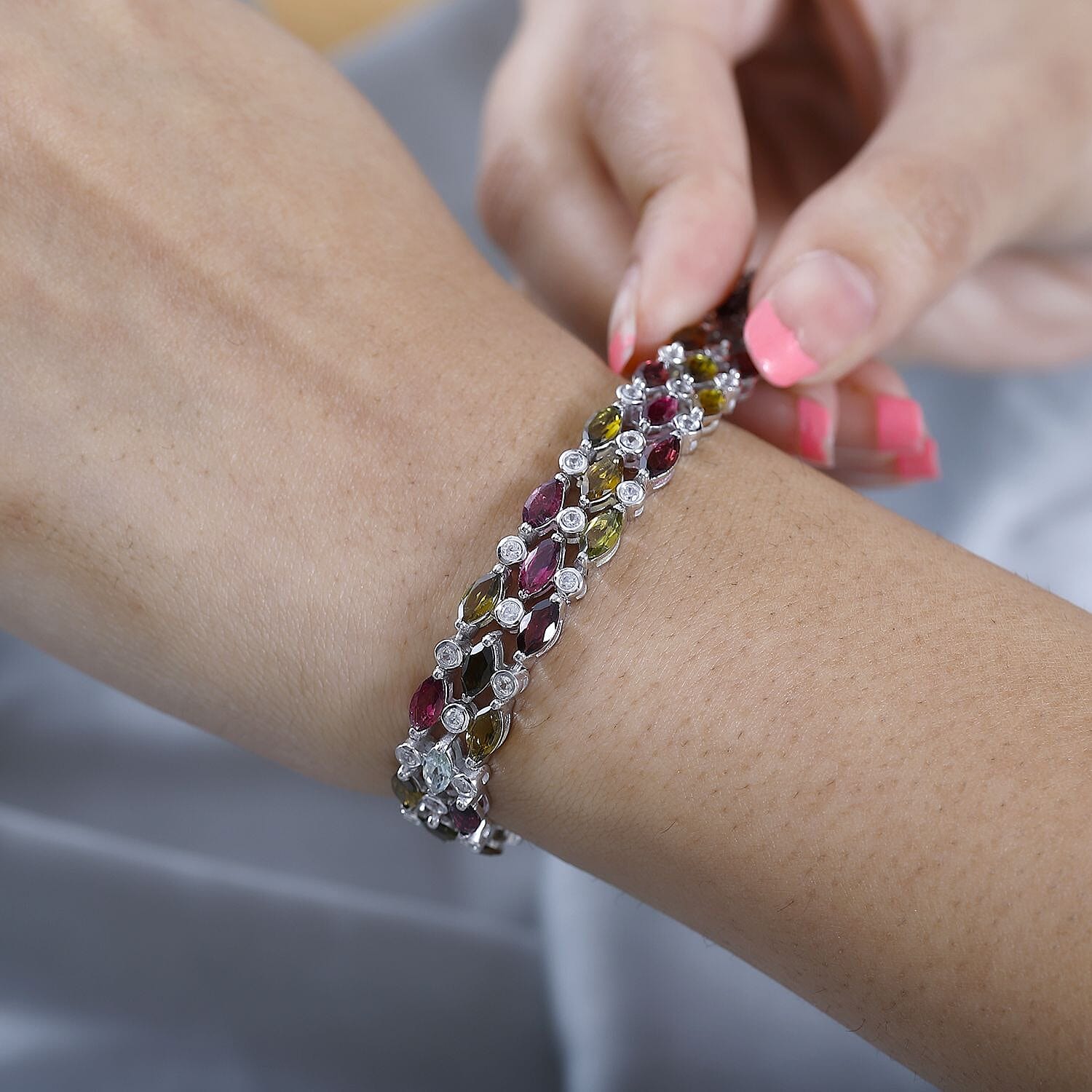 Silver / 7.25 Inches