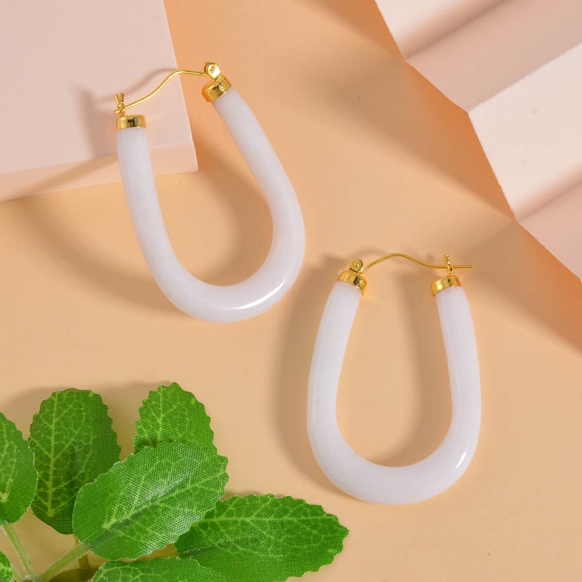 Natural Jade Hoop Earrings in Vermeil Yellow Gold Over Sterling Silver 70.00 ctw image number 1