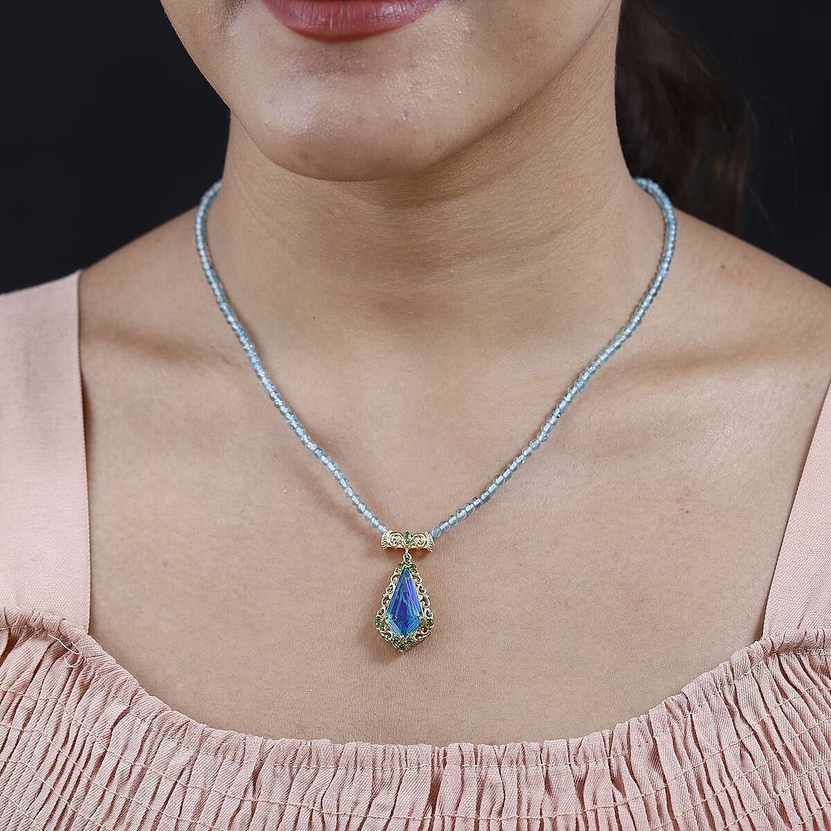 Peacock Quartz (Triplet) and Chrome Diopside Pendant with Paraiba Apatite Beaded Necklace 18-20 Inches in Vermeil YG Over Sterling Silver 44.70 ctw image number 2