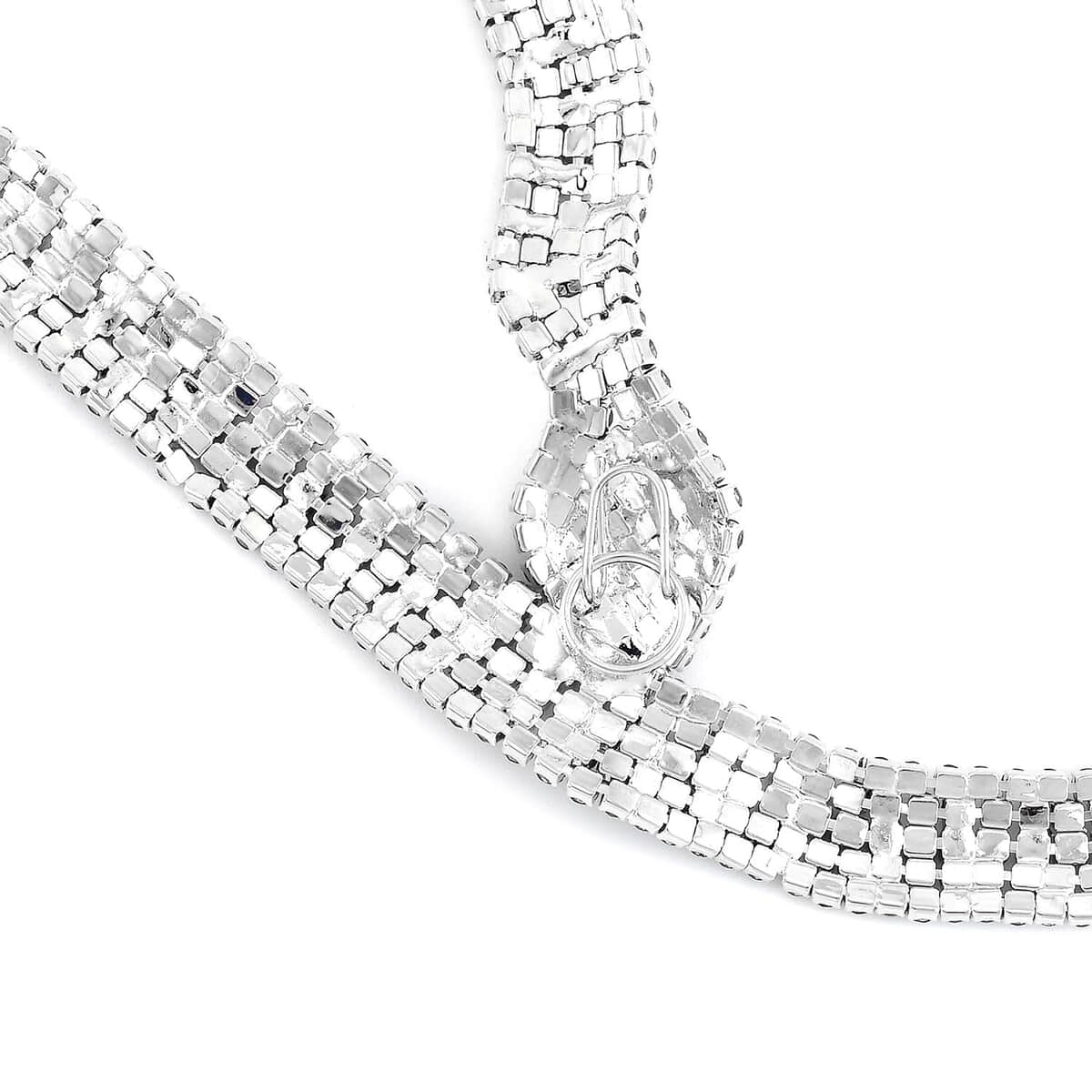 Doorbuster Black and Grey Austrian Crystal Necklace (34.50 Inches) in Silvertone image number 3