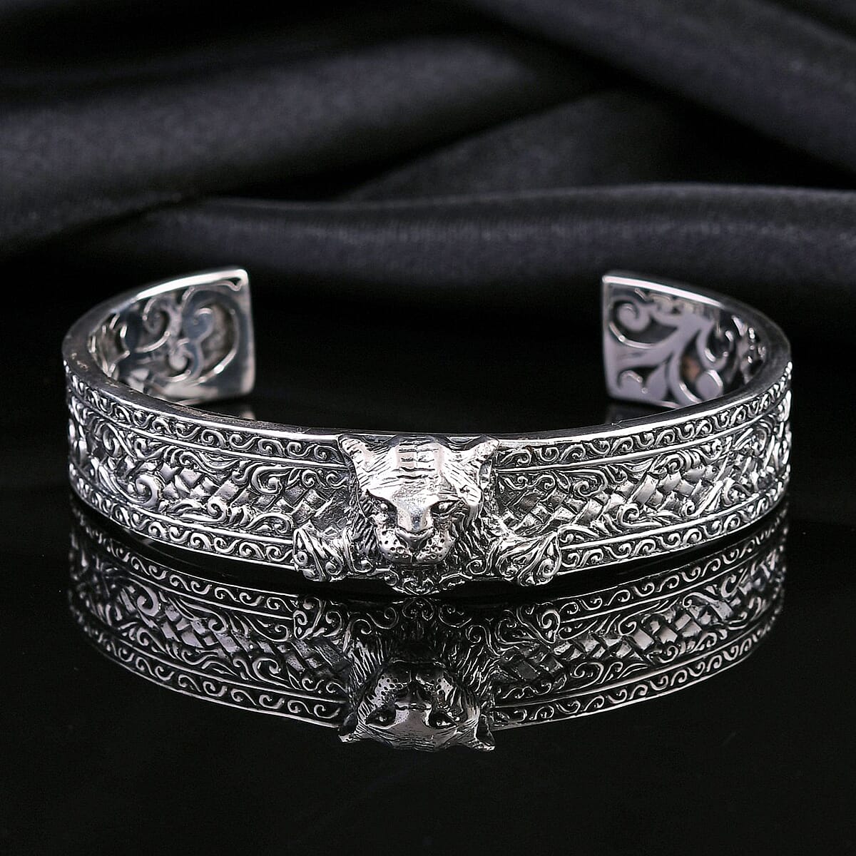 Bali Legacy Sterling Silver Lion Cuff Bracelet (7.25 In) 38.75 Grams image number 1