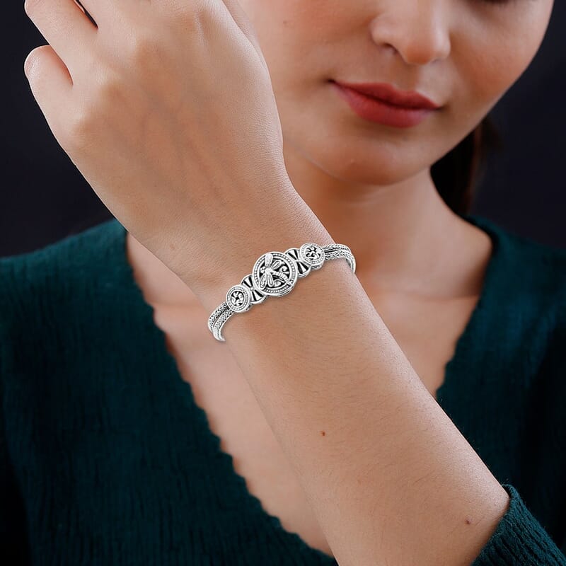 Bali Legacy Sterling Silver Toggle Clasp Dragonfly Bracelet (6.50-8.0In) 19.00 Grams