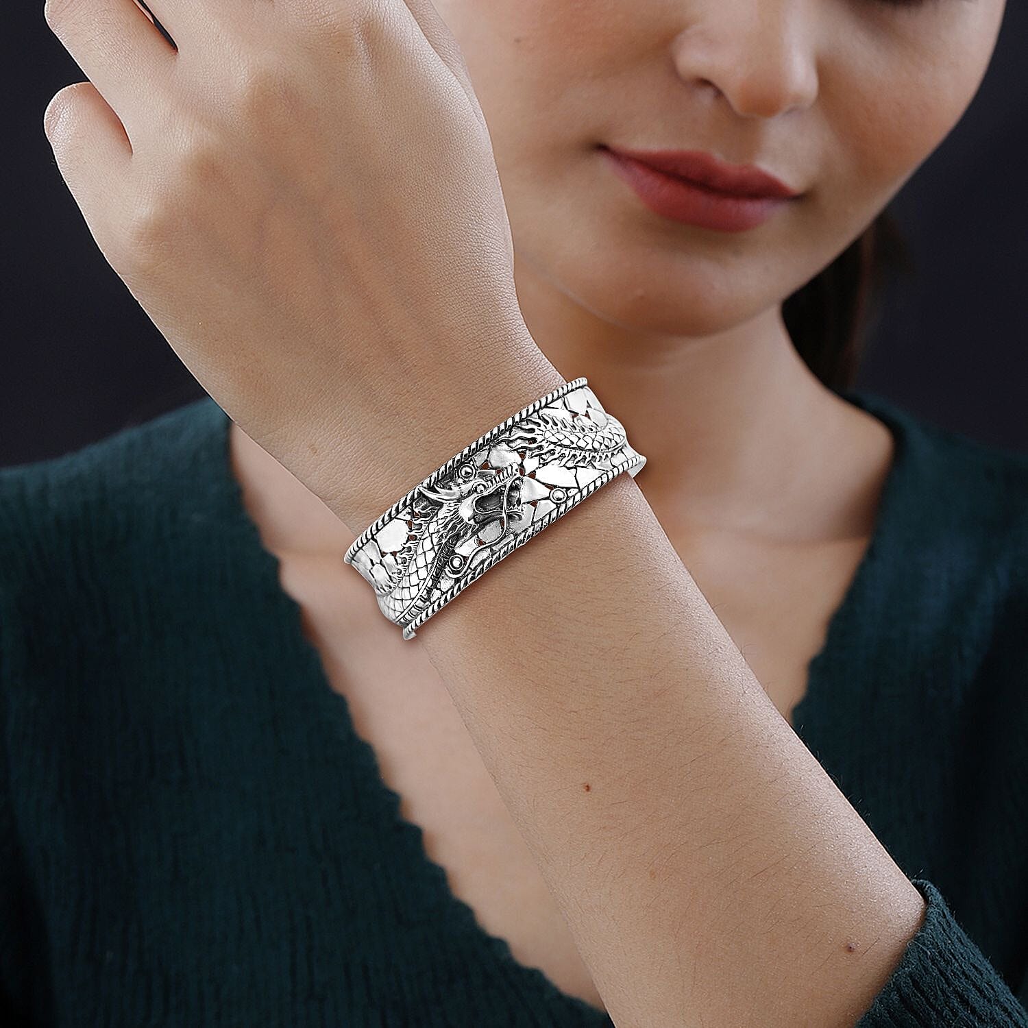 Bali Legacy Sterling Silver Dragon Cuff Bracelet (7.25 In) 35.10 Grams