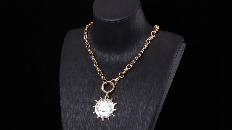 United States Half Dollar Coin Necklace 20 Inches in Silvertone and Goldtone
