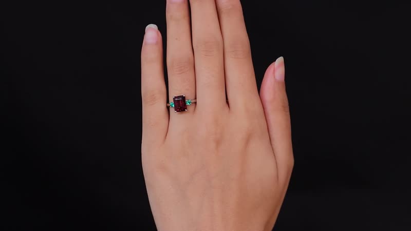 Certified Rhapsody 950 Platinum AAAA Ouro Fino Rubellite and AAAA Boyaca Colombian Emerald Ring (Size 9.0) 2.65 ctw 6.75 Grams