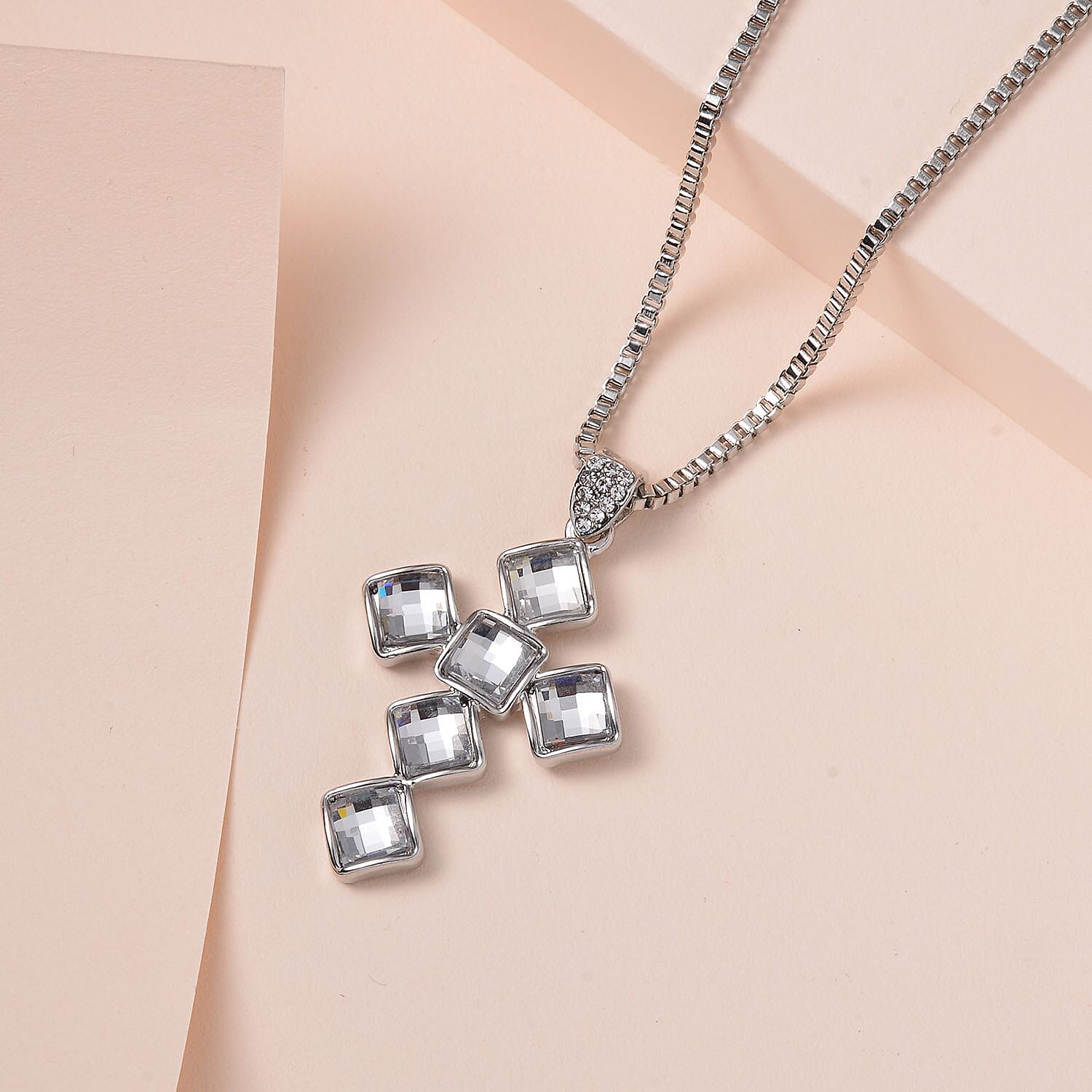 Austrian Crystal Necklace in Silvertone 24 Inches 