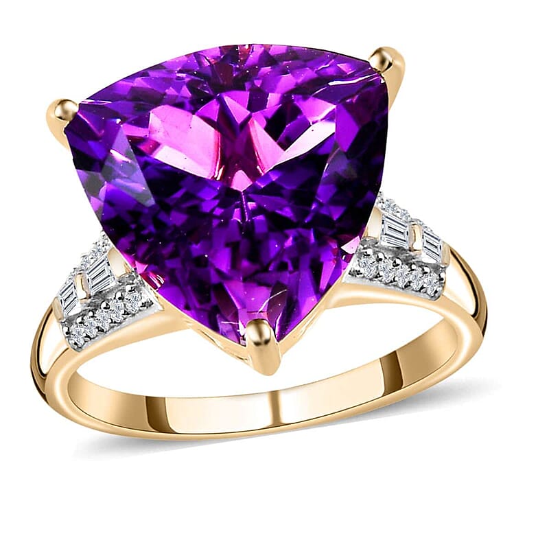 Luxoro AAA Zambian Amethyst and Moissanite 9.25 ctw Ring in 10K Yellow Gold (Size 7.0)