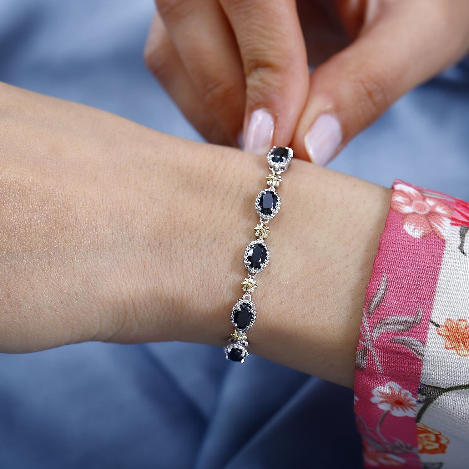 Thai Black Spinel Bolo Bracelet in 18K YG Plated, Platinum Bond and Stainless Steel 3.10 ctw