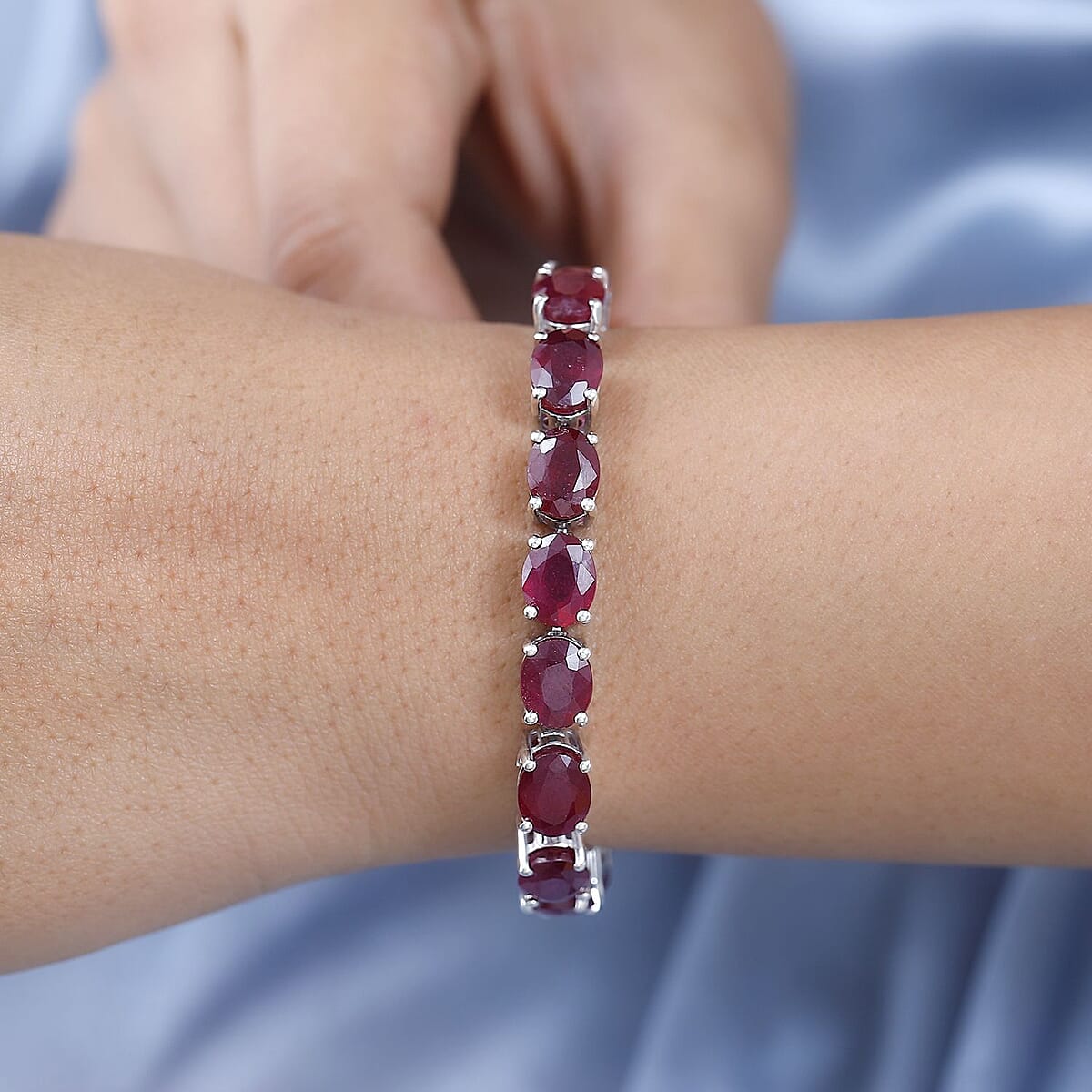 Doorbuster Niassa Ruby (FF) Bracelet in Platinum Over Sterling Silver (6.50 In) 49.35 ctw (Del. in 5-7 Days) image number 2