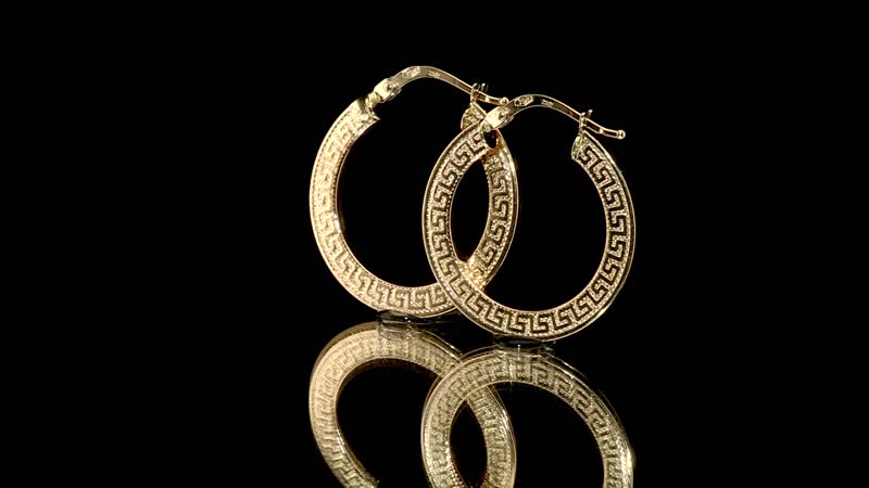 Italian 18K Yellow Gold Greek Key Hoop Earrings 1.60 Grams