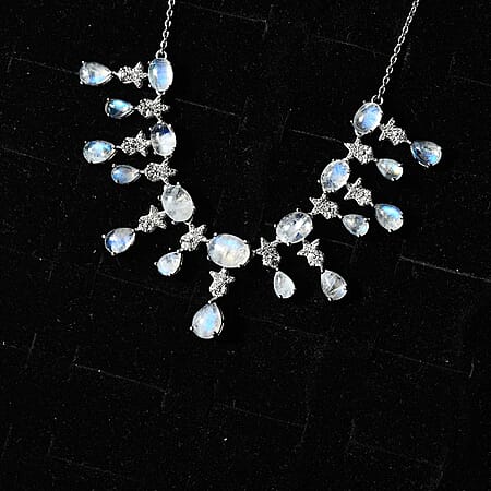 18 / Rainbow Moonstone / 925 Silver - Product card gallery slide 3 (10177249083705)