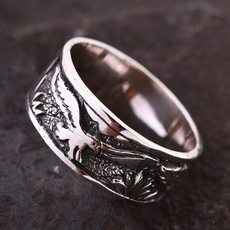 Bali Legacy Sterling Silver Engraved Eagle Ring (Size 10.0) 4.65 Grams