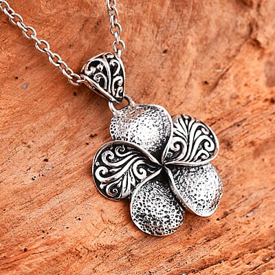 Bali Legacy Flower Pendant without Chain in Sterling Silver 5.35 Grams