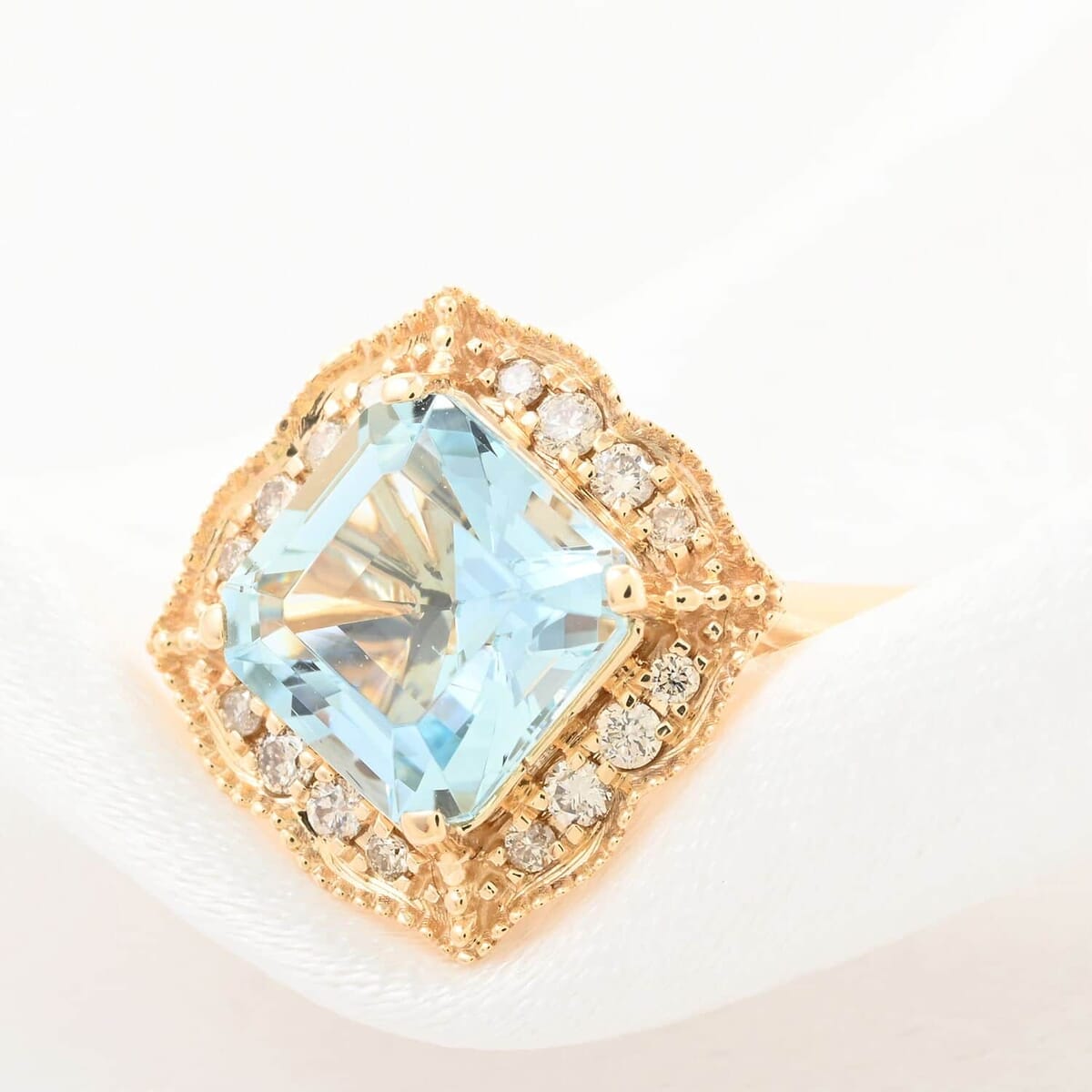 Certified & Appraised Luxoro 14K Yellow Gold Asscher Cut AAA Santa Maria Aquamarine and I2 Diamond Ring (Size 6.0) 4 Grams 2.50 ctw image number 1
