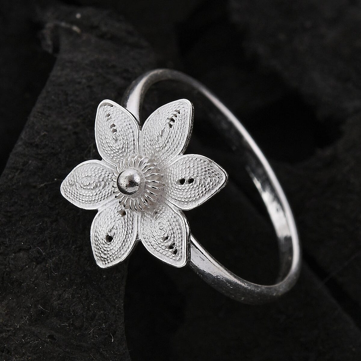 Artistry Tarakashi Collection Sterling Silver Flower Ring (Size 5.0) (2.45 g) image number 1